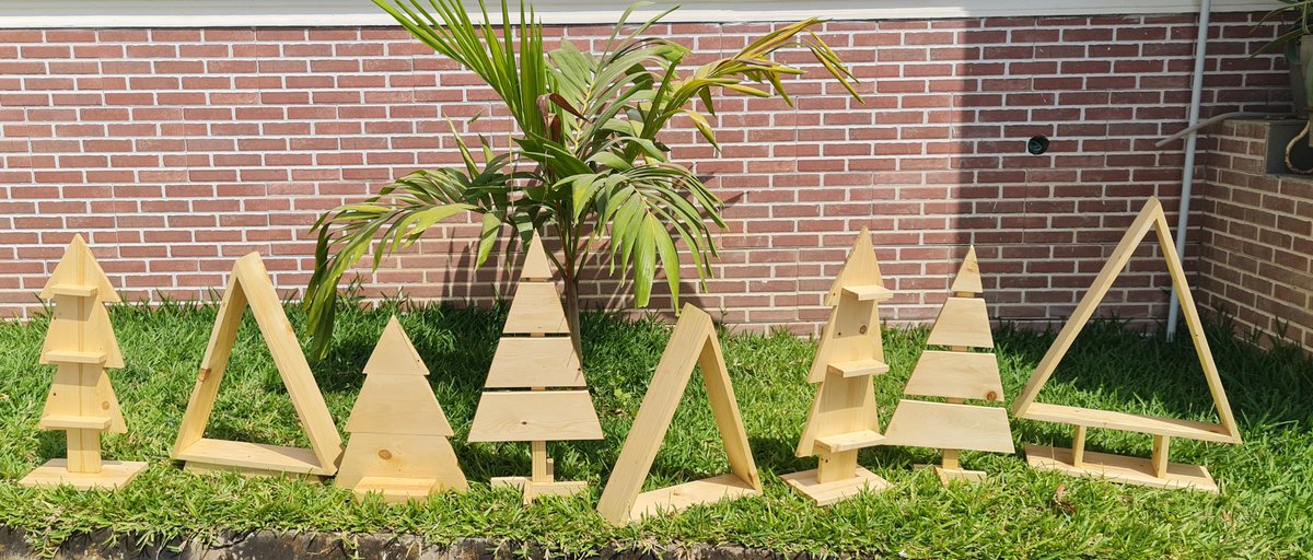 Merahki_NG's tweet photo. Minimalist Christmas Trees 🌲🌲🌲

Yay or Nay? https://t.co/KtU29rS9eH