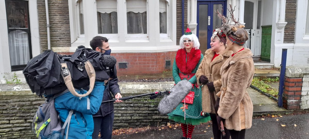 Kitsch & Sync (@kitschnsync1) on Twitter photo We're on <a href="/ITVWales/">ITV Wales News</a> news TONIGHT 6PM! Delivering our Doorbell Dance-o-Grams thanks to funding from <a href="/CardiffFusion/">Cardiff Fusion</a> visiting <a href="/FirstChoiceHA/">FCHA | First Choice Housing Association</a> tennants, @FfrindiauGigiau <a href="/InnovateTrust/">Innovate Trust</a> <a href="/DimensionsCymru/">DimensionsCymru</a> <a href="/LdWales/">Learning Disability Wales</a> We're on <a href="/ITVWales/">ITV Wales News</a> news TONIGHT 6PM! Delivering our Doorbell Dance-o-Grams thanks to funding from <a href="/CardiffFusion/">Cardiff Fusion</a> visiting <a href="/FirstChoiceHA/">FCHA | First Choice Housing Association</a> tennants, @FfrindiauGigiau <a href="/InnovateTrust/">Innovate Trust</a> <a href="/DimensionsCymru/">DimensionsCymru</a> <a href="/LdWales/">Learning Disability Wales</a>