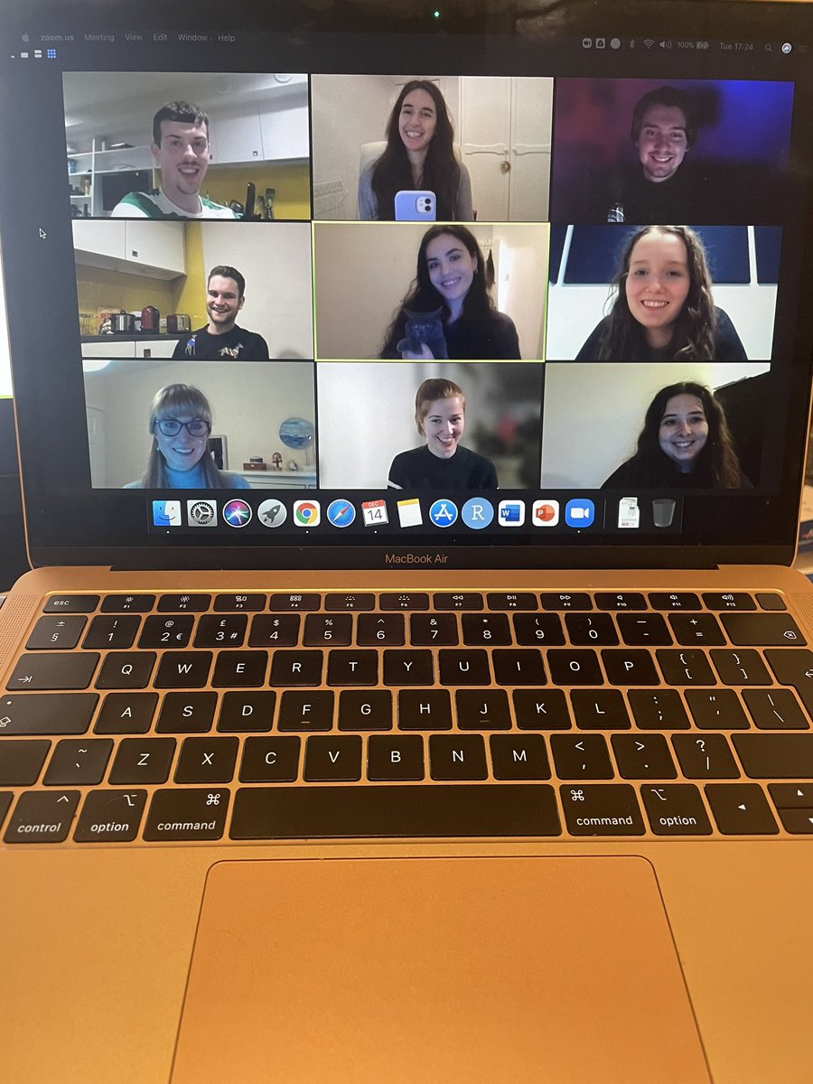 Been a crazy year planning the @BBSRCWhiteRose DTP symposium but working with these guys has been a pleasure! Time for celebrations 🎉  #WRDTP21