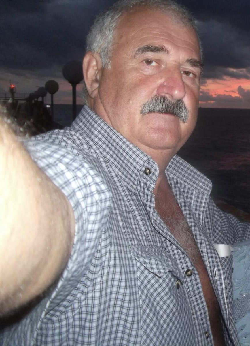 BadKitty is naughty (@victorchuckles) on Twitter photo 