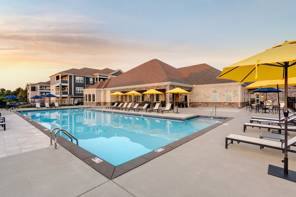 WestShoreLLC's tweet photo. West Shore acquires asset near Nashville, Tennessee - the acquisition brings company's owner-operator expertise to a new market. https://t.co/OKyuwuCzDX https://t.co/Vf1q3XhIU0