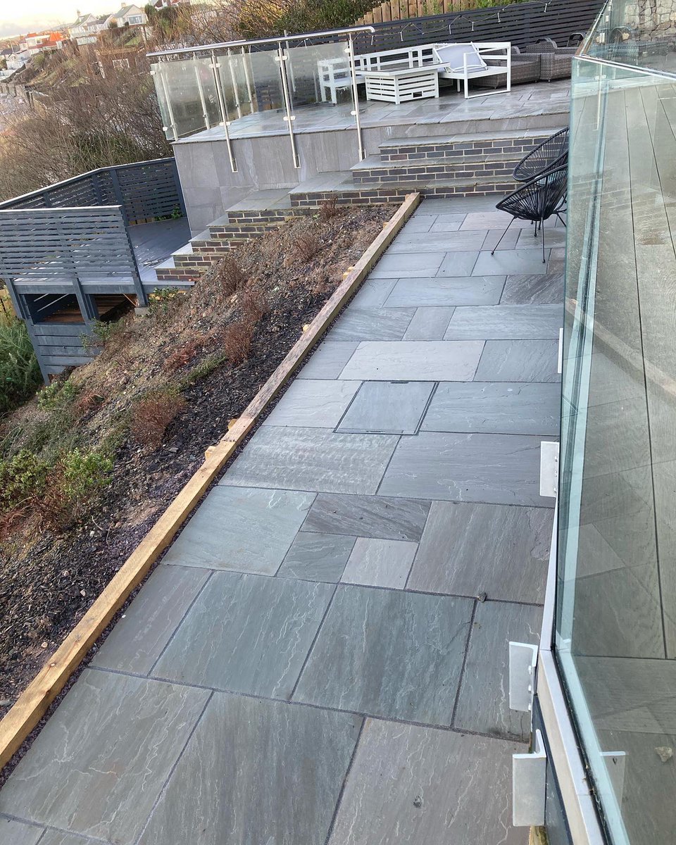 MarshallLandsc's tweet photo. Second phase of beach project completed #bestbyfar #marshallsregister #registeredinstaller #landscaping https://t.co/oi8ebZnGP3