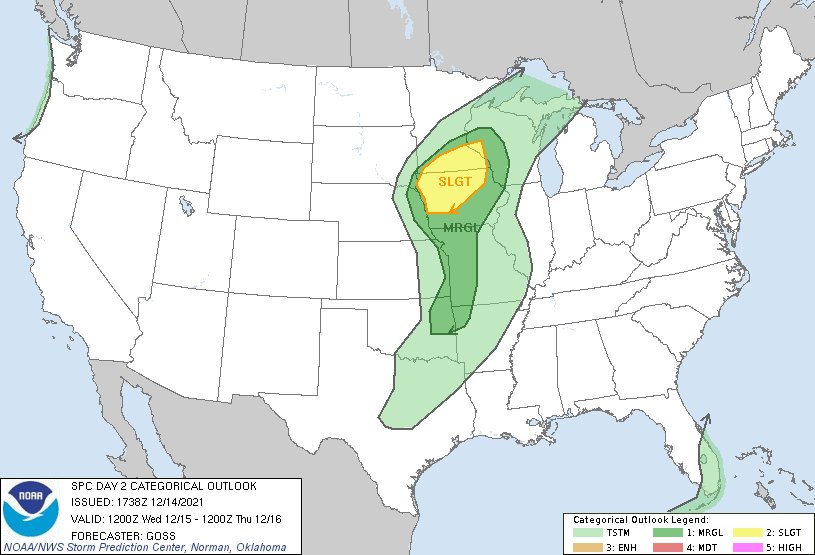 NWSSPC's tweet photo. 11:40am CST #SPC Day2 Outlook Slight Risk: centered over the Iowa/southern Minnesota vicinity https://t.co/rEAejNpVr0 https://t.co/7CekcfymLA