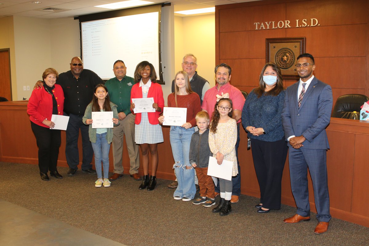 taylorducks's tweet photo. Congratulations to the Taylor ISD Students of the Month for December! #thisistaylorisd https://t.co/wyiWUztHeh