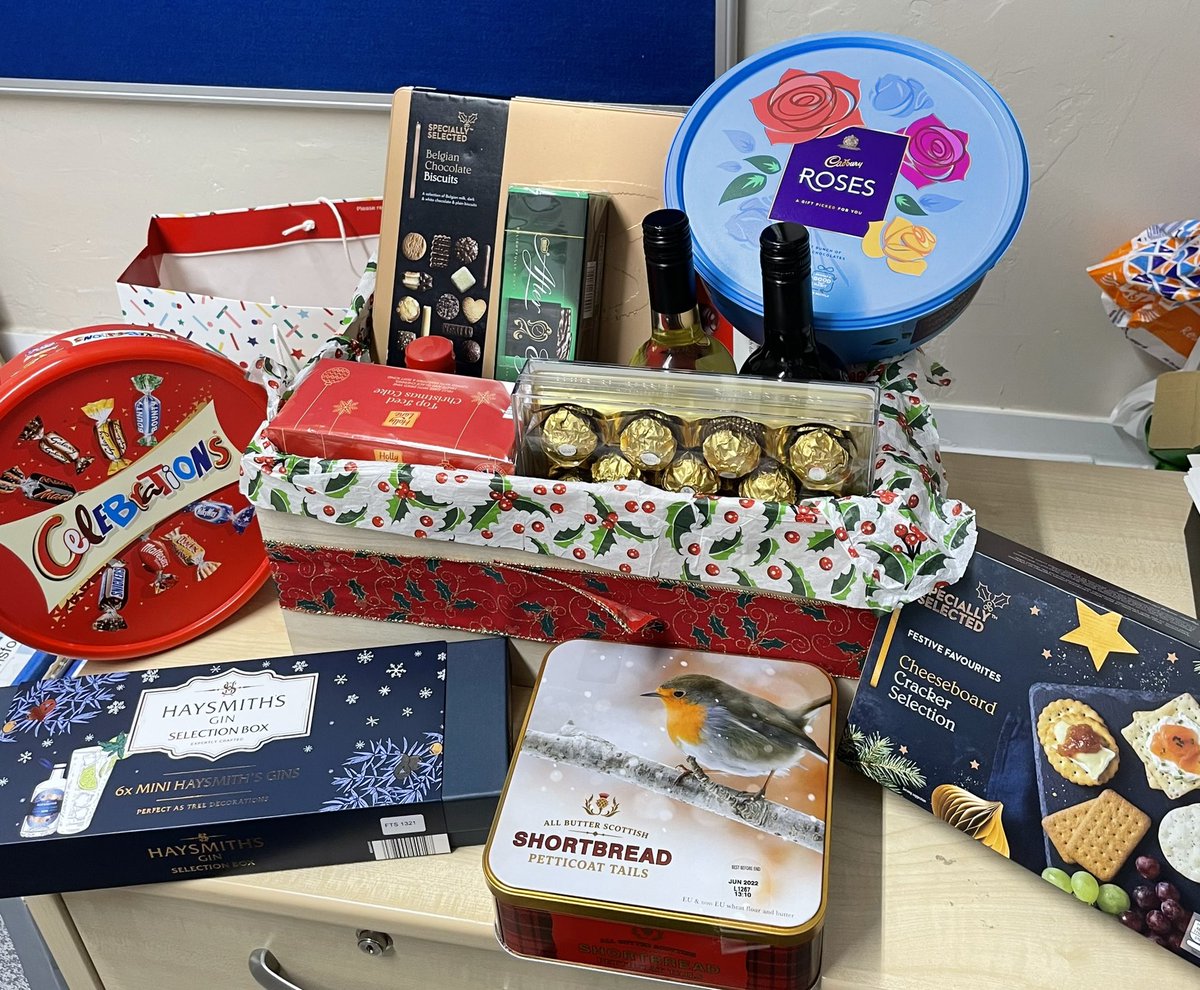 nicmoug01's tweet photo. Lots of lovely gifts and thank you cards from our intermediate care patients on Acorn #hardworkpaysoff #teamacorn #thankyou #rehabmatters @barnshospital @jacqH57 @BarnsleyAHPs @PatientFlowTeam https://t.co/dL6kbdTvuj