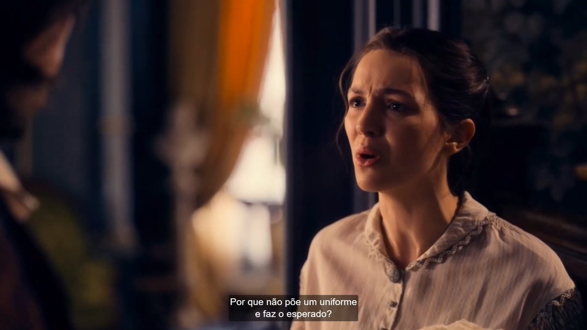 NinaLovaro's tweet photo. A Sue desesperada pra ser viuva e criar o bebê com a Emily #Dickinson https://t.co/7JJS8igPdH