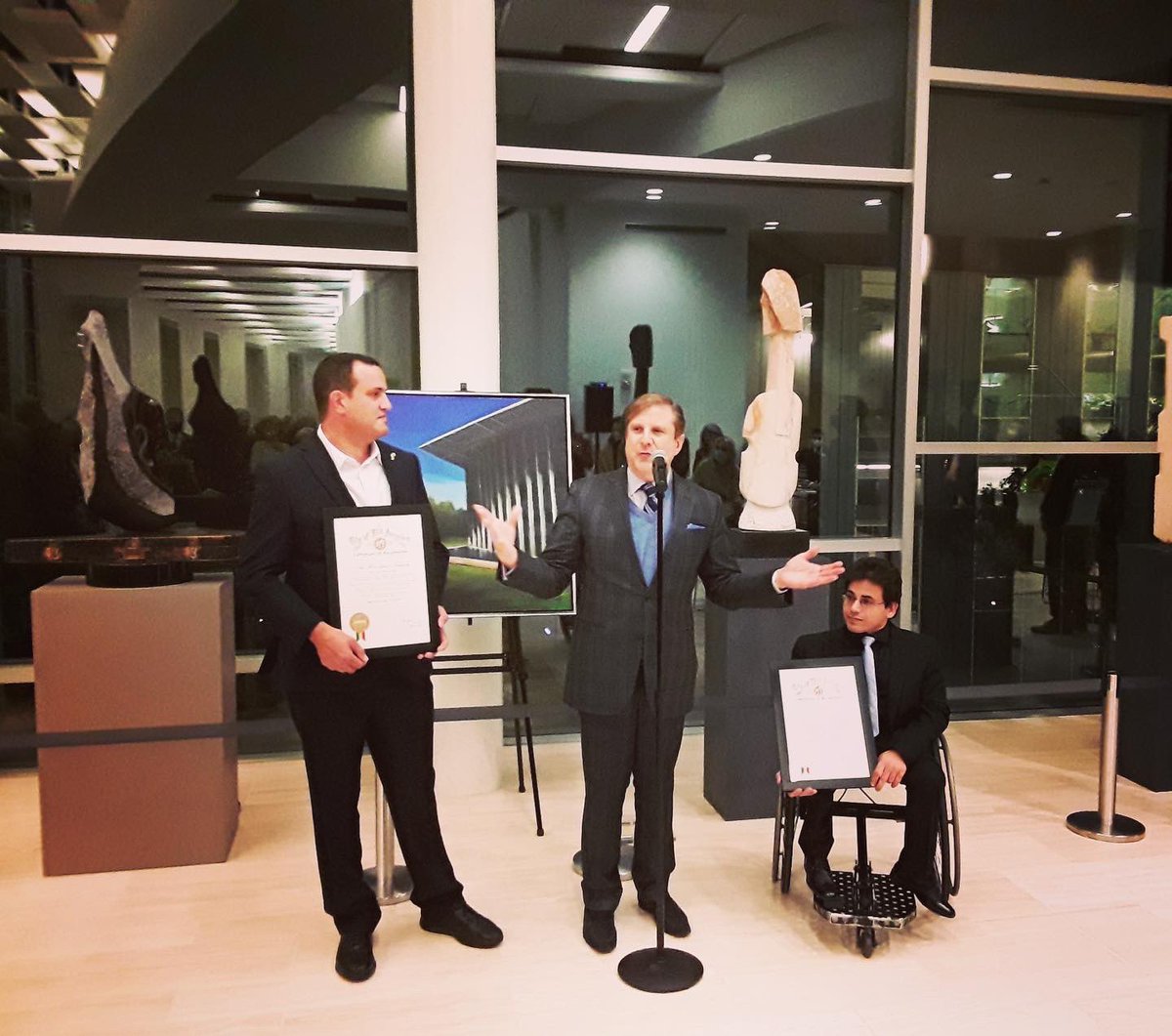 RonGalperinLA's tweet image. It was my distinct pleasure to serve on the #ViolinsOfHope Honorary Committee — a project I’ve been involved in with @TheSorayaStage. Although interrupted by COVID, seeing and hearing these instruments — rescued from the #Holocaust — played in person was so meaningful and moving.