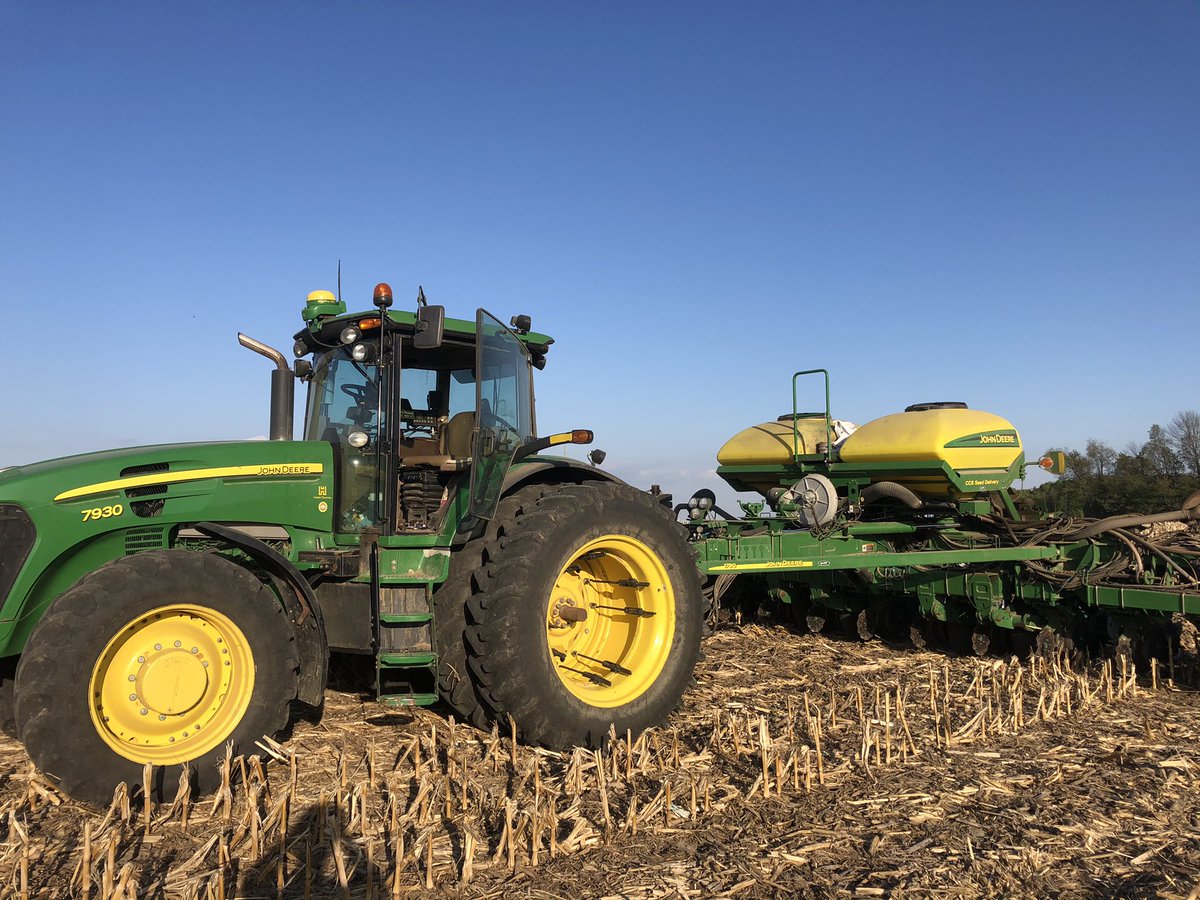 NoTill_Ben's tweet photo. #IRunWithHT @HuronTractorLtd https://t.co/I1o7RThHix
