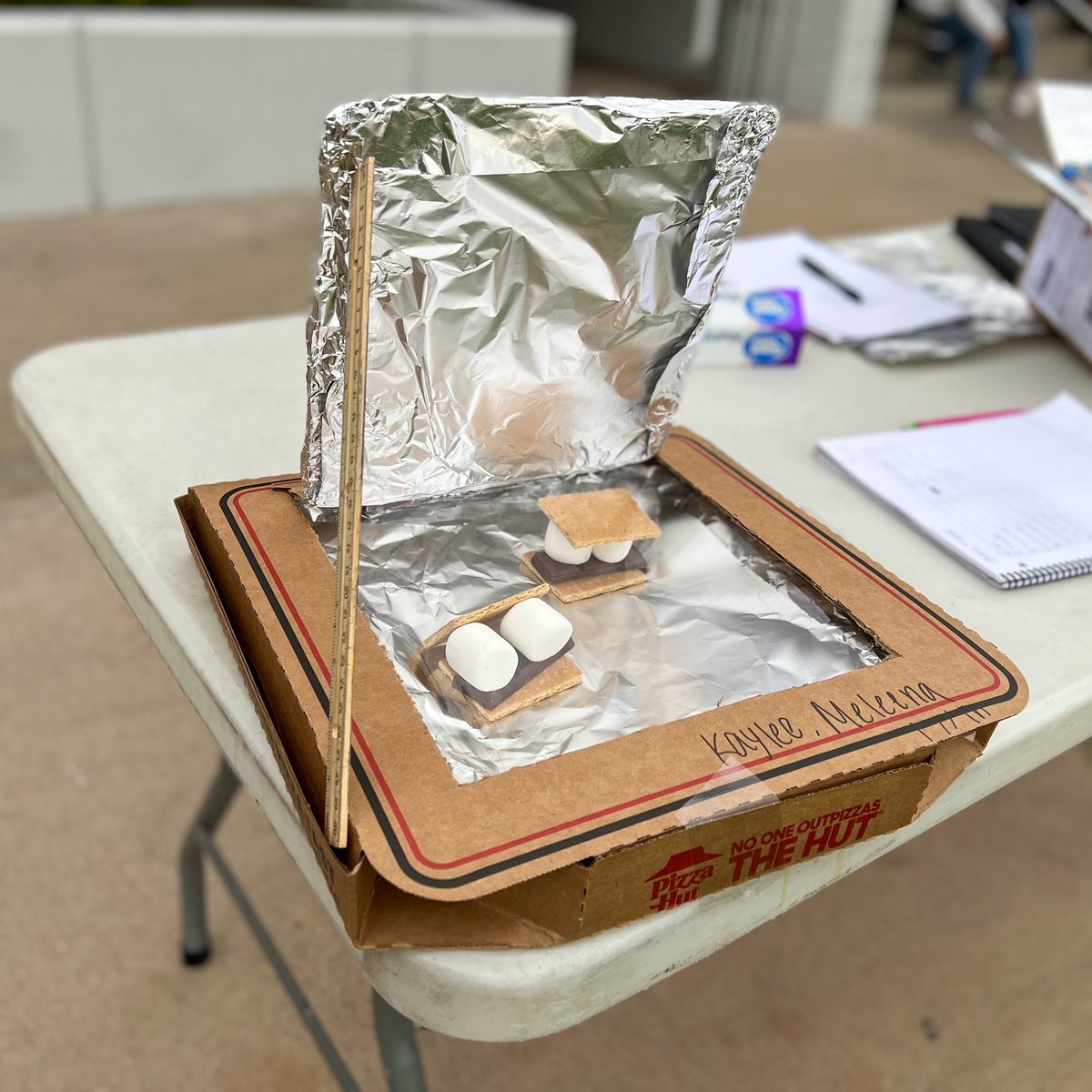 gatewayaz's tweet photo. Cloudy with a chance of...s'mores!?
Today, our GWECHS students are hosting a solar oven competition. Even with the overcast skies, the ovens can reach a temperature of 120Β° π₯
#Education #STEM #GateWayCC https://t.co/t1luQEmEkU