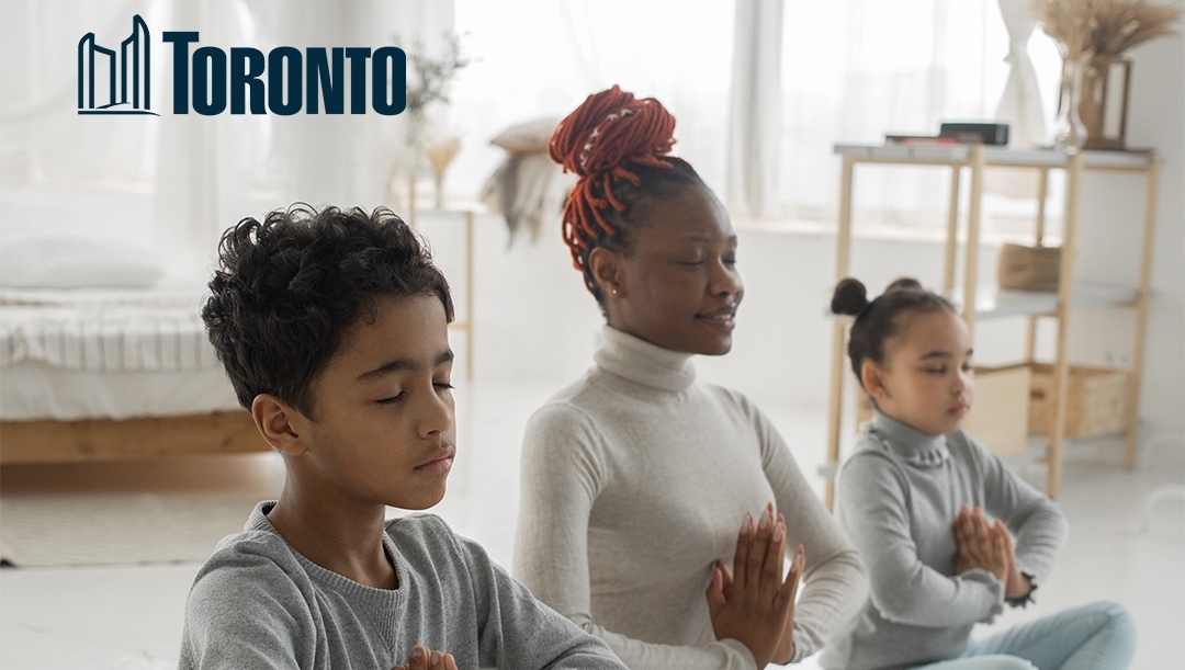 CityParentMag's tweet image. With over 11,000 registered programs and 2,200 drop-in programs on offer, there’s something for all ages. Registration for winter rec programs starts December 11 @cityofto

l8r.it/0LSu
.
.
.
.
#cityoftoronto #winterrec #recreation #programs #cityparentmag #cityparent