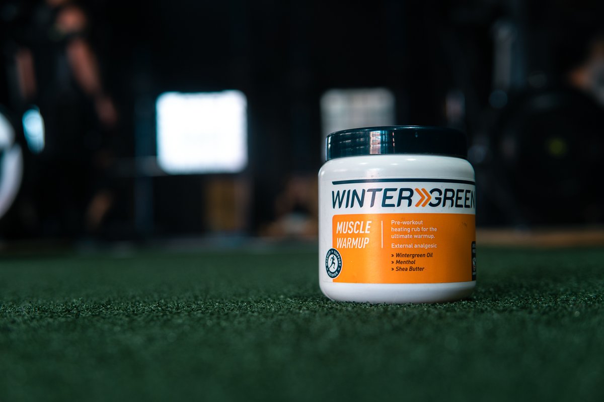 Wintergreen Muscle Warmup contains a mix of Wintergreen oil, Menthol and Methyl Salicylate which means it has a pain relieving, cooling effect when first applied to the skin and with a few minutes of vigorous massage, warms the skin, the muscle, and the body up as a whole.