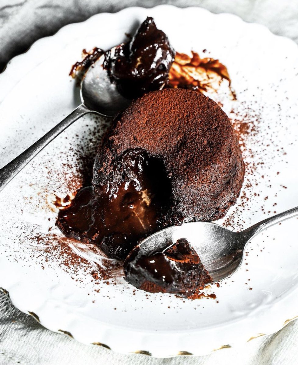 Chocolate orange fondant recipe riiiiiight here 😍instagram.com/reel/CXeOphSI4… #chocolate #recipevideo #easyrecipe #Christmas