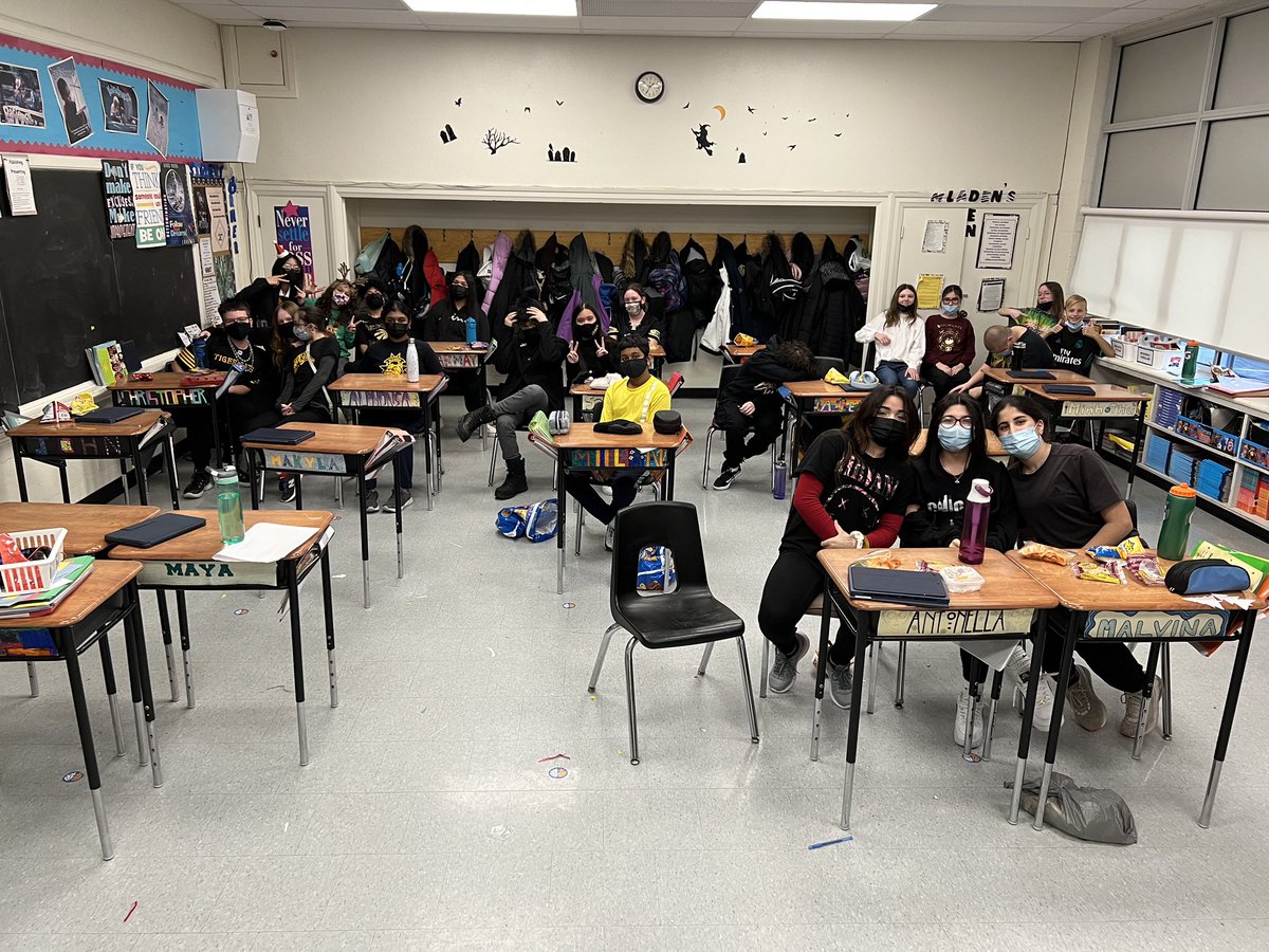 SJBSuccess (@sjbsuccess) on Twitter photo Feeder School Visits Complete!! Fantastic to meet our grade 8s and answer their great questions! <a href="/SJB_TV/">SJB TV News</a> <a href="/PrincipalSjb/">SJB principal</a> <a href="/sjbguidance/">SJB Guidance</a> <a href="/blsaces/">Bless. Sacrament CES</a> Feeder School Visits Complete!! Fantastic to meet our grade 8s and answer their great questions! <a href="/SJB_TV/">SJB TV News</a> <a href="/PrincipalSjb/">SJB principal</a> <a href="/sjbguidance/">SJB Guidance</a> <a href="/blsaces/">Bless. Sacrament CES</a>