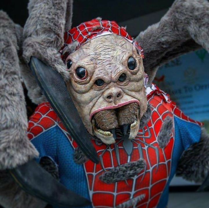 karrver's tweet image. Here&apos;s hoping tomorrow opens up the franchise for a live action Man Spider, all of 2099 and Miles!
#SpiderMan #manspider #cosplay