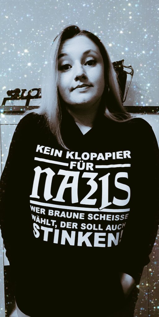 AlwaysAddValue1's tweet image. Obacht ☝🏼 public service announcement!

Kein Klopapier für Nazis 🧻🚫 
#FCKNZS
