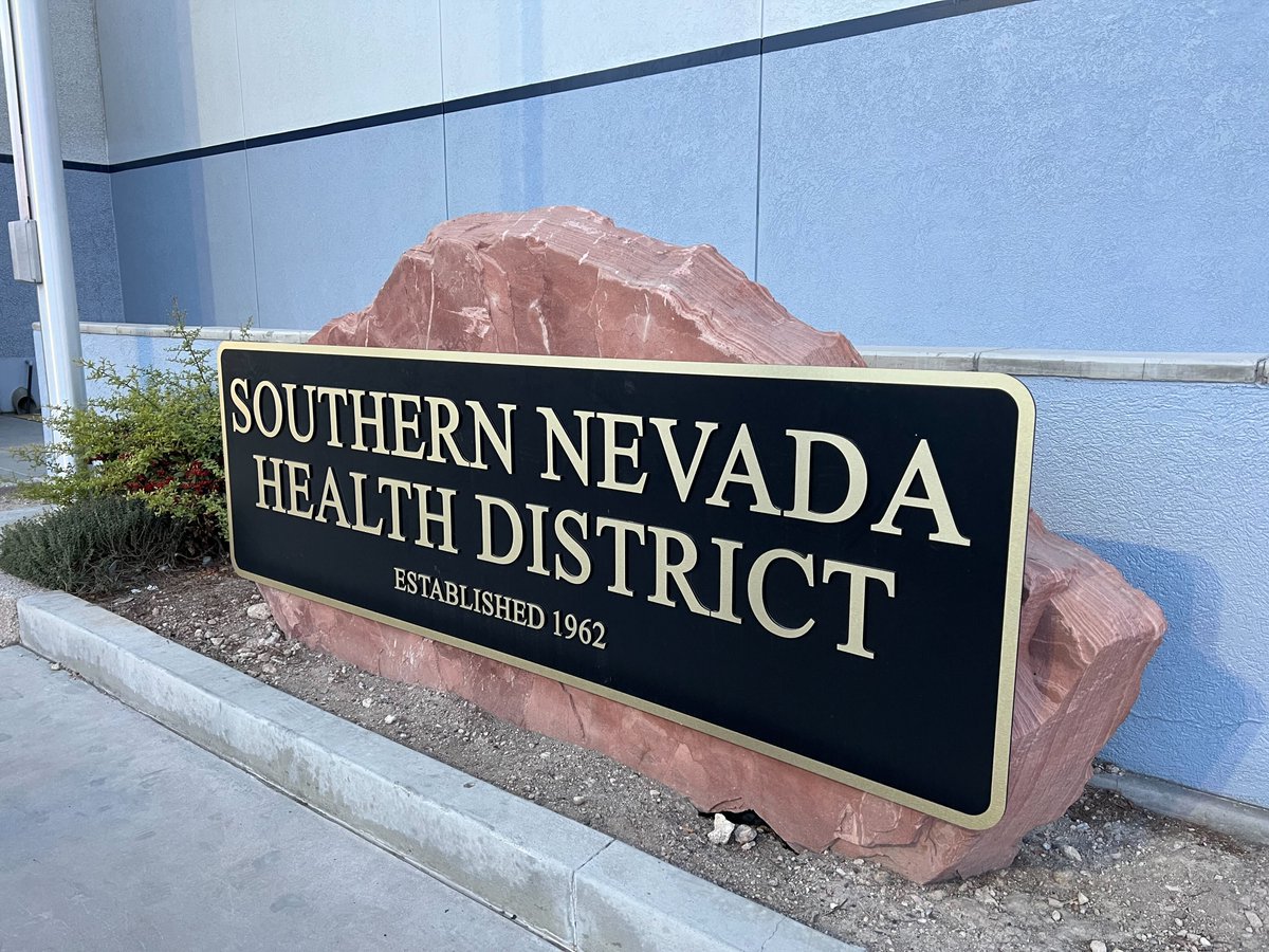 cleanslateuv's tweet photo. Kudos to @SNHDinfo for taking advantage of CARES Act Funding to enhance disinfection for patients and staff. Make an impact by using your approved funding today!
#CARESAct #CleanSlateUV #Sanitize #Funding https://t.co/mWtE10IH54