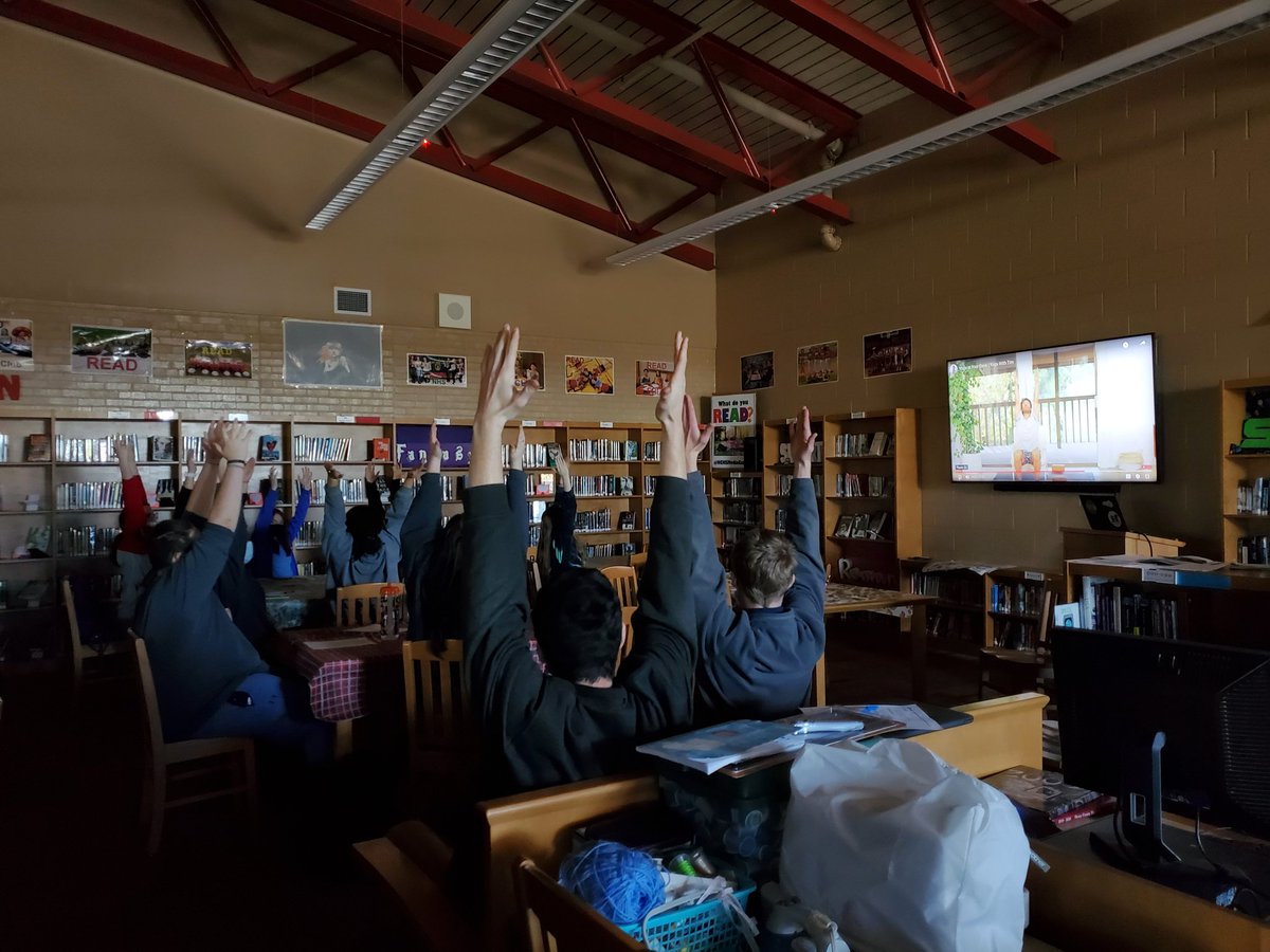 I've loved this week so far w seniors talking about self care, mindfulness, the 5 Love Languages, The 8 Habits of Highly Effective People, doing yoga, &amp; how to handle the adjustment of 13 years of school to life on their own. In the 📷 they are meditating, practicing mindfulness.