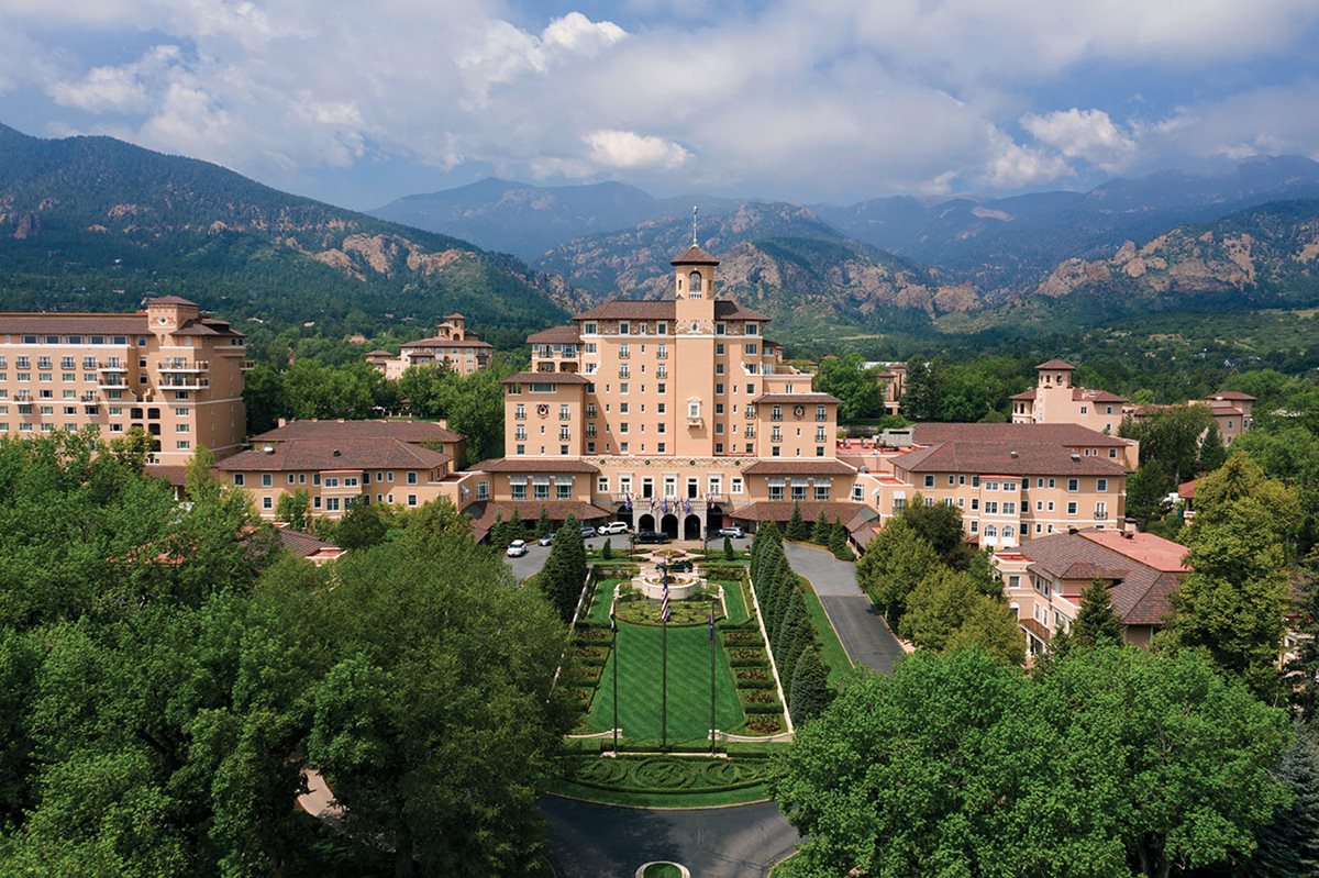 AMCInstitute's tweet photo. The AMCI 2022 Annual Meeting will be a great time for networking, learning, and also having some fun! Taking place at The Broadmoor, #AMCIAM will put you nearby to some pretty amazing things to see and do.
Click here to learn more: https://t.co/grvSlxjsqN https://t.co/6ycXF8hDed