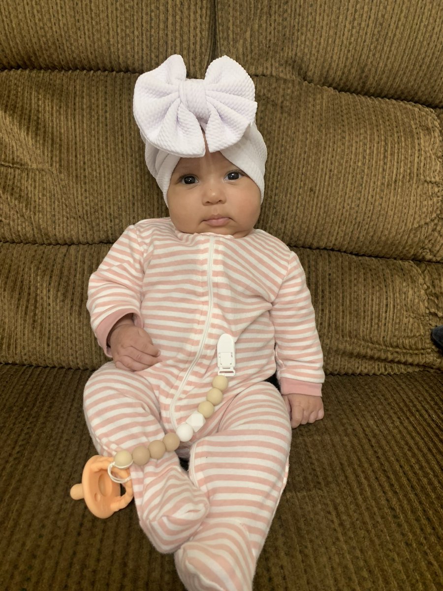 daniel_forte5's tweet photo. Getting pictures like this from my wife just make me want to go home for the day. #DaddysBabyGirl https://t.co/UwfqmICKkR