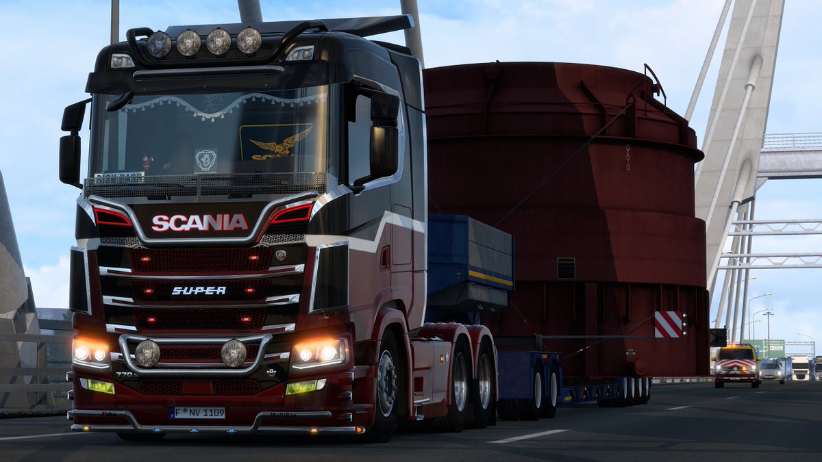 Hole_inthe_toad's tweet photo. Parked up waiting for my next delivery to be loaded onto its trailer - oversize boiler part from one side of St Petersburg to another.
#ETS2 @SCSsoftware #BestCommunityEver #screenshot #scania https://t.co/Y3O2wirDim