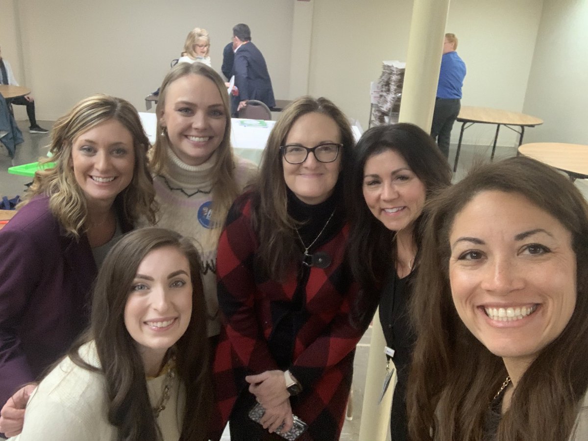 Great morning packing and delivering book bags in Humphreys County! Thank you to <a href="/GovLiteracyTN/">Governor's Early Literacy Foundation</a> and <a href="/Scholastic/">Scholastic</a> for ensuring every young reader received 10 books this holiday season. As rebuilding continues, it was inspiring to feel and see true community. ❤️