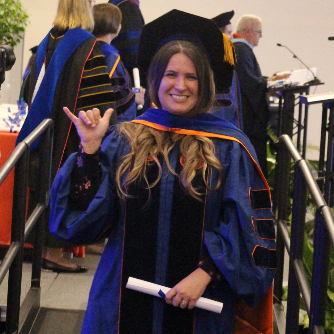 UTSACOLFA's tweet photo. During this yearโs fall Doctoral Hooding ceremony, we had the honor of hooding four incredible scholars:
Rebecca Friedel (Ph.D., Anthroplogy)
Victoria Ingalls (Ph.D., Anthroplogy)
Tiffany Lindley (Ph.D., Anthroplogy)
Micah Christopher Wright (Ph.D., English)
#UTSAGrad21 #UTSA https://t.co/iBYLjpkKtB