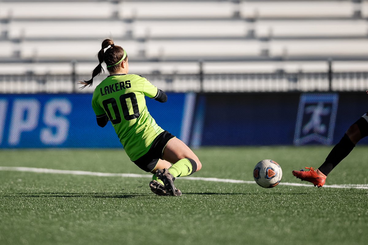 GVSUsoccer's tweet photo. Kendall appreciation post! 

The freshman stopped a breakaway with the 🏆 on the line 🔒⚽️🚫 https://t.co/NsoMURzSey