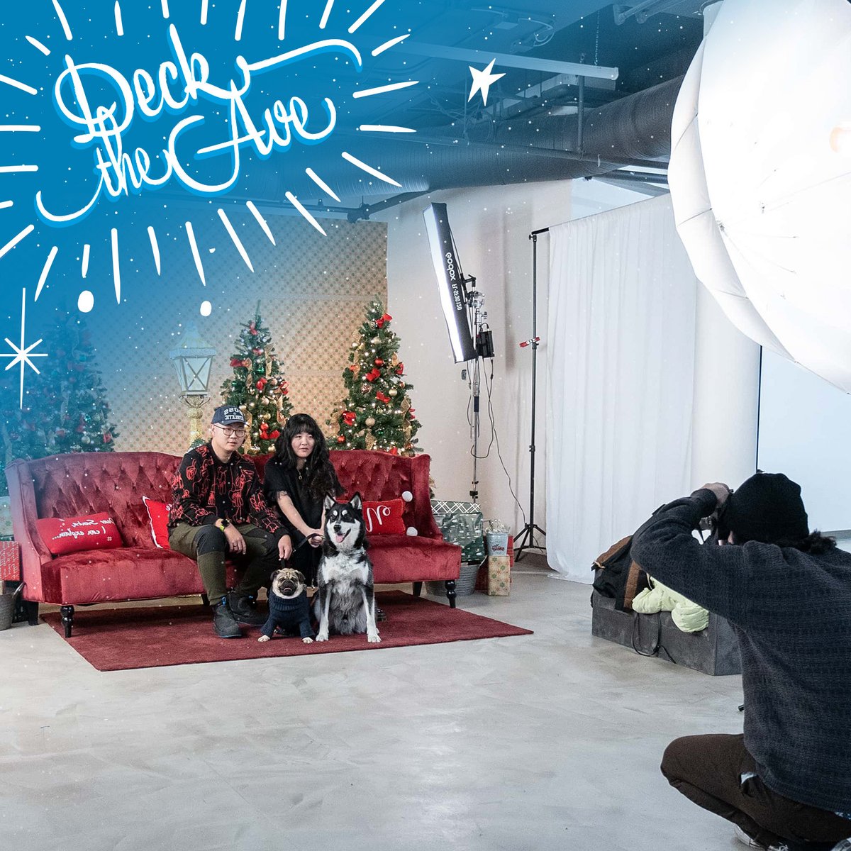 downtowncalgary's tweet photo. Heads up, #YYC ๐ท This weekend is your last chance to join us at #DeckTheAveโand that means it's your last chance to book your professional photo session at the @snapfotoclub pop-up.
Book your timeslot on Friday or Saturday here: https://t.co/WnnMzOqMit https://t.co/mOoEDjt4gk