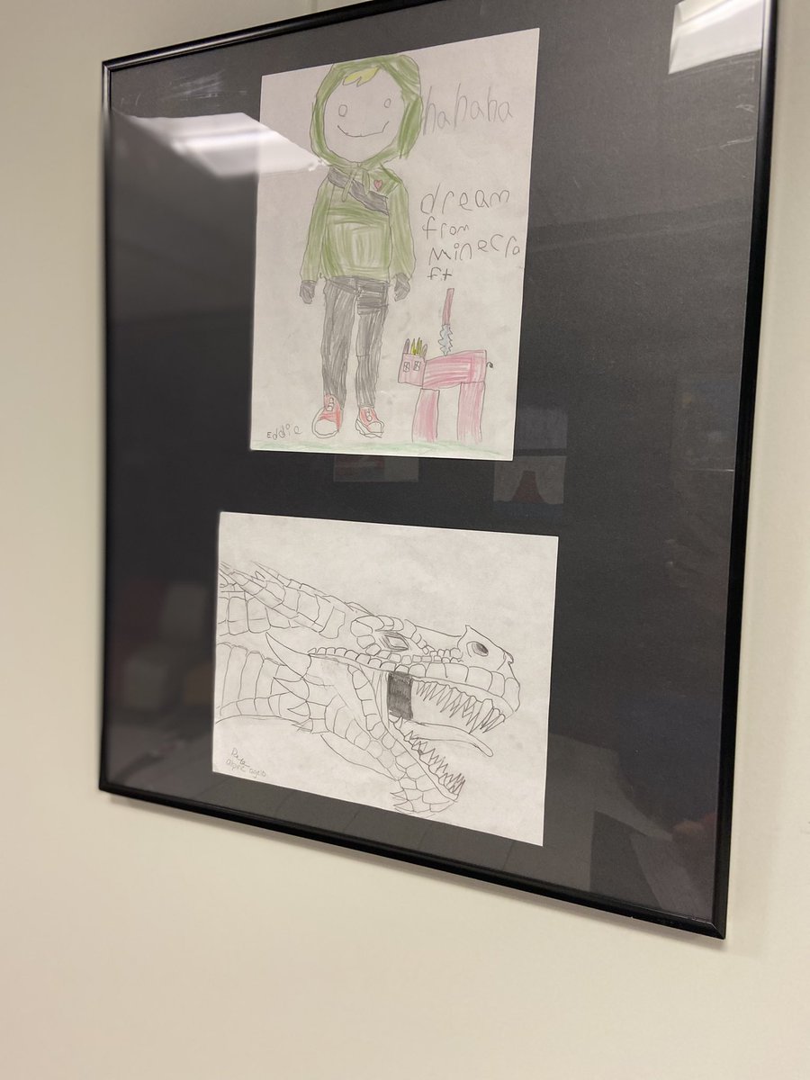 KellyStewartDa1's tweet photo. Came into the @wrdsb Education Centre today and this awesome student art was hung. 
Sometimes our workplace feels lonely as we try and maintain our safe distance, and this art made the halls sing 🎶 
Kid are is the best kind!
#wrdsb #students #studentartwork #falala #WinterWonder https://t.co/TyKqUQXO0V