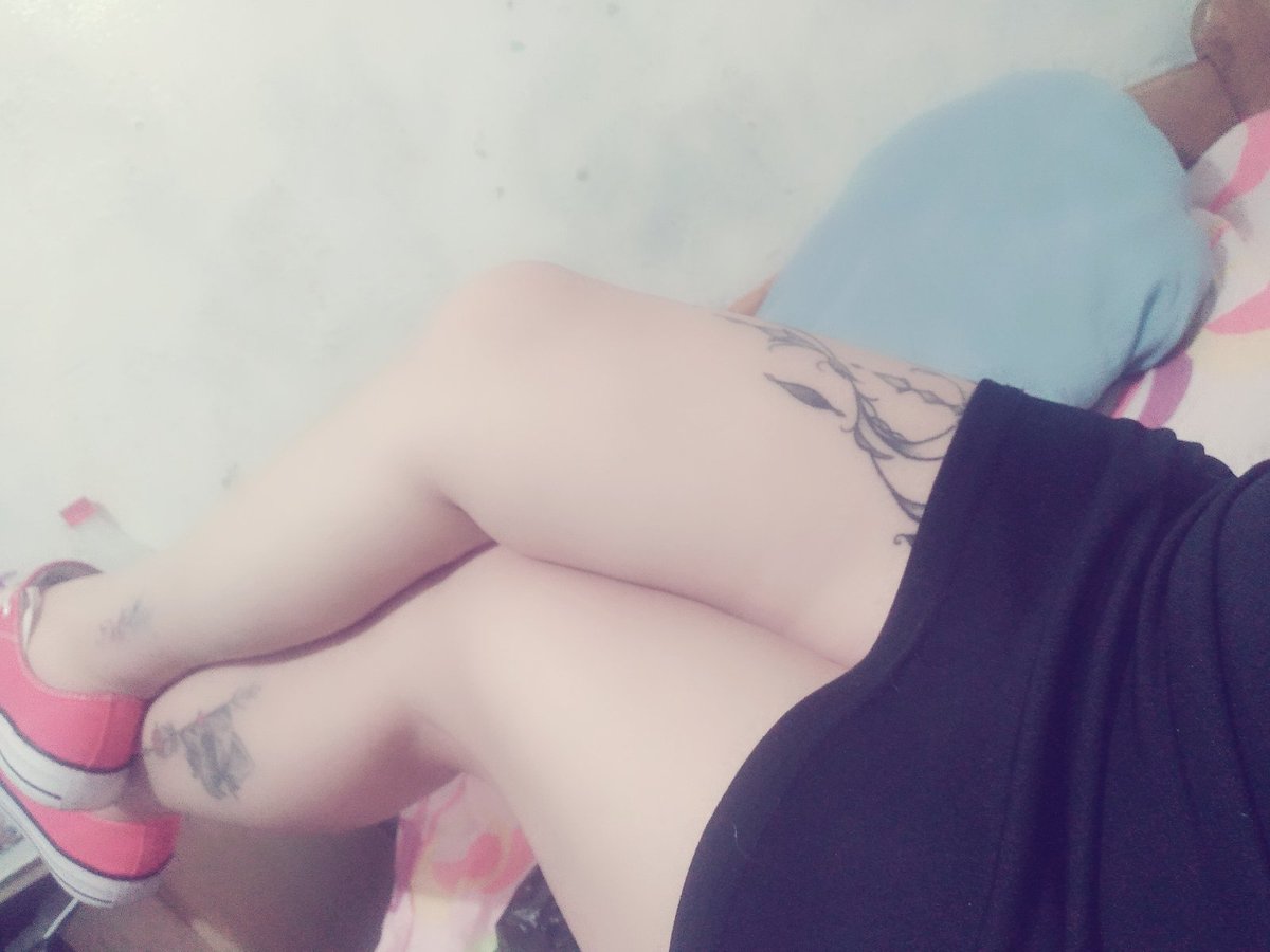 Maryfons89's tweet photo. #SpamDePiernas https://t.co/BOOe4fdc5A