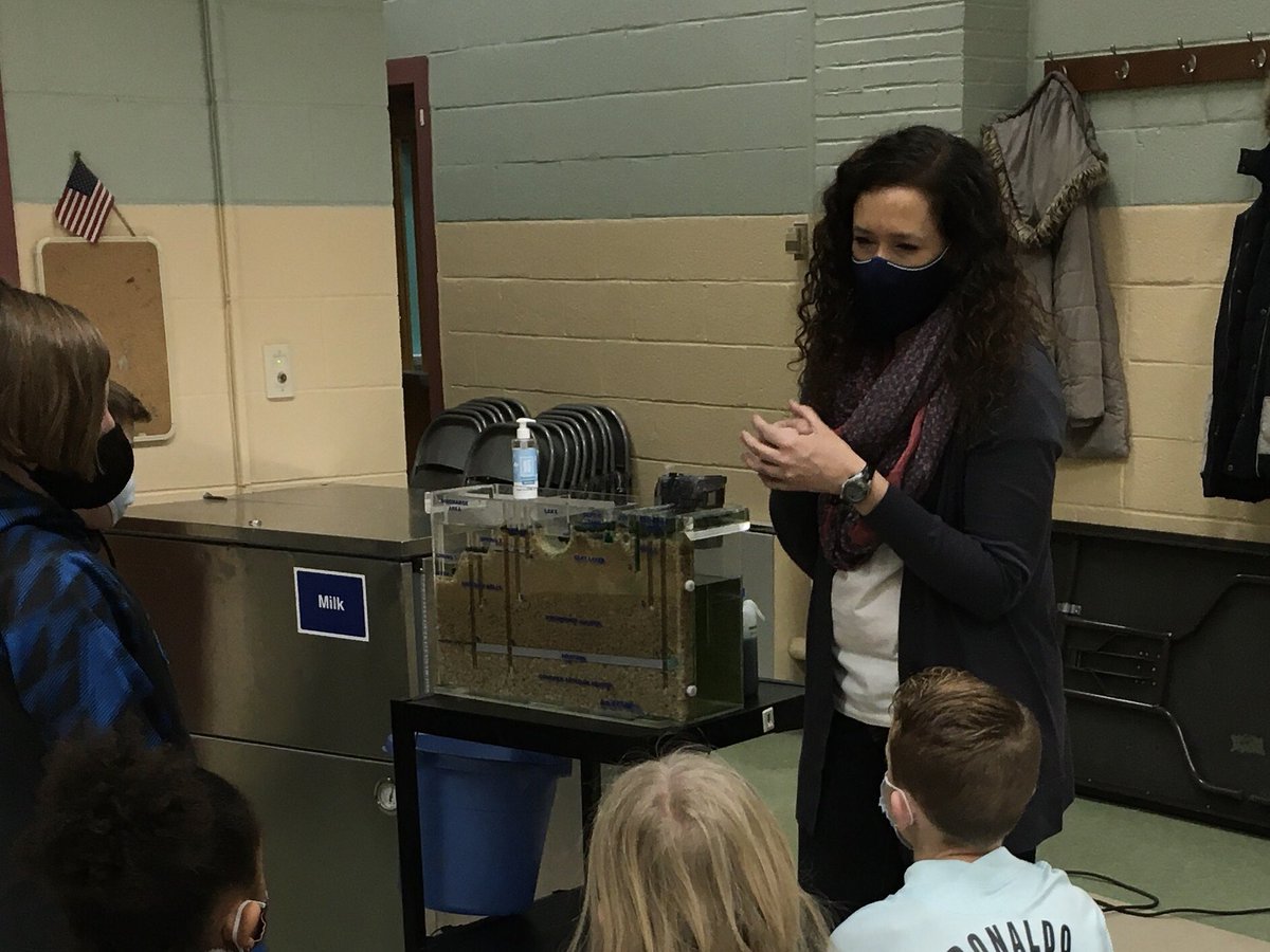HRDandFNSPtuck's tweet photo. Fun and interactive visit from @SSCoastwatch with HRD grade 5 today!  Great connections to our own Merrimack Valley systems!  Thank you to staff, students, SSCW, volunteers, and to @merrimacpto for sponsoring this visit! @pentucketsci @LMMerrimac @pentucketteach https://t.co/jg4opS6C3L