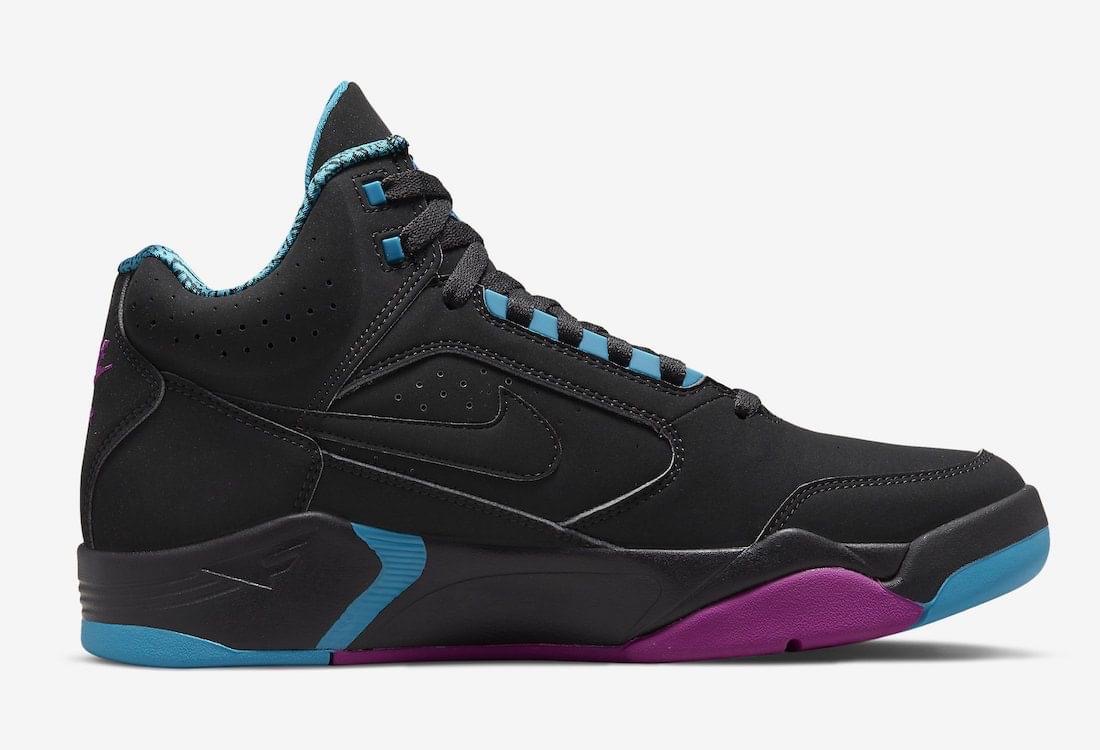 AdrianHayabusa's tweet photo. Los Air Flight Lite Mid “Miami Nights” están turbo @Folkensio 🟣🔵⚫️
Salen a principios del 2022 para celebrar los 30 años de la silueta #Chidory https://t.co/bSDGx1TsqR