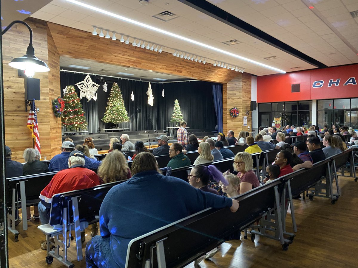 Frogman87's tweet photo. It is a full house for the first ever Fuller ES musical. The third and fourth graders will perform “A Holiday of Music!”  It is an exciting night!! #AubreyProud #ChaparralFamily https://t.co/TrfIGDBQCj