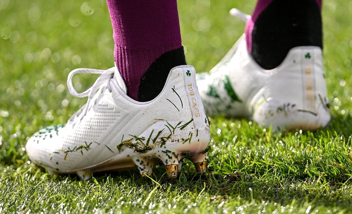 debraireland's tweet photo. Rugby legend @JohnnySexton is raffling his @adidas Rugby Predator boots that he played his 100th cap in to raise funds for DEBRA Ireland 💙

To be in with a chance to win the boots &amp; support DEBRA ▶ https://t.co/rOnROAs87k
Closing date: Wednesday 22nd December
Good Luck 👍🏉 https://t.co/DzSmdOZNHa