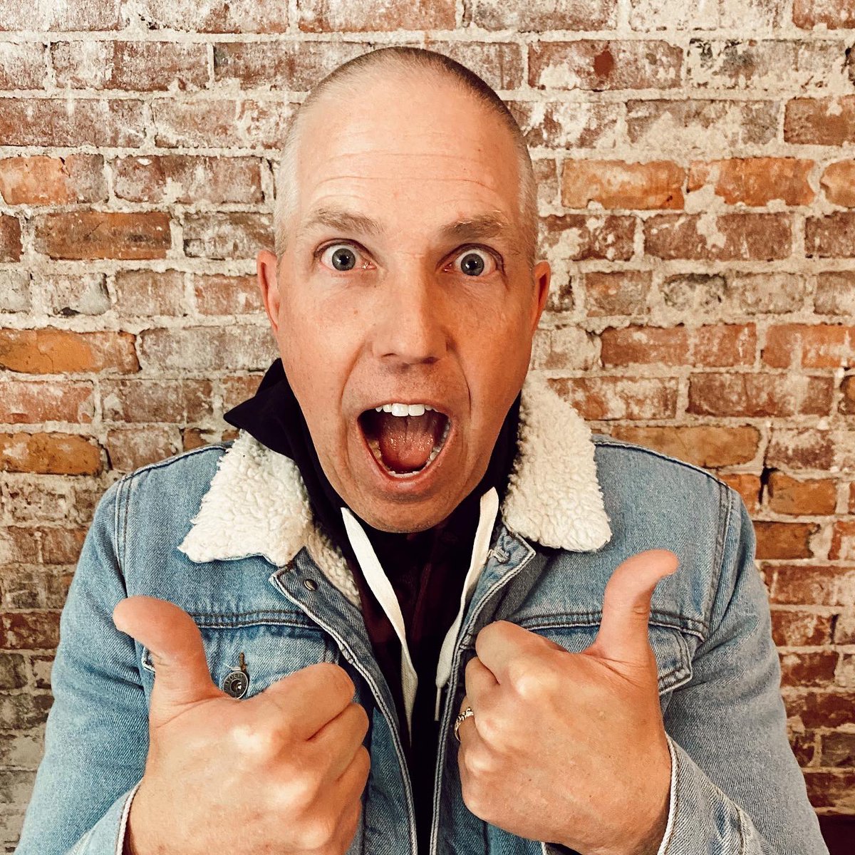 KansasYouthM's tweet photo. You asked for it! Here is the shorter, finished product! This is the result of a fulfillment of a 20 yr goal & 6 yr challenge. Even better than a shaved head is that Speed the Light offerings ARE STILL COMING IN! Thx! We are better together! #speedthelight https://t.co/vulcAEO7dK