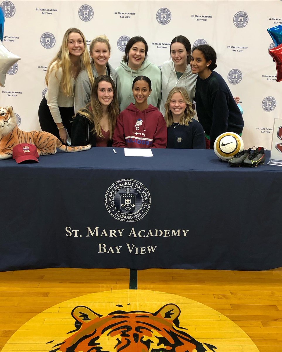 BVBengals's tweet photo. Congratulations to @bayviewacademy Senior Simone Miranda on signing her NLI to continue her playing career @scsusga1896 soccer program! #WErBENGALS🐯 https://t.co/eY1onCuNL4