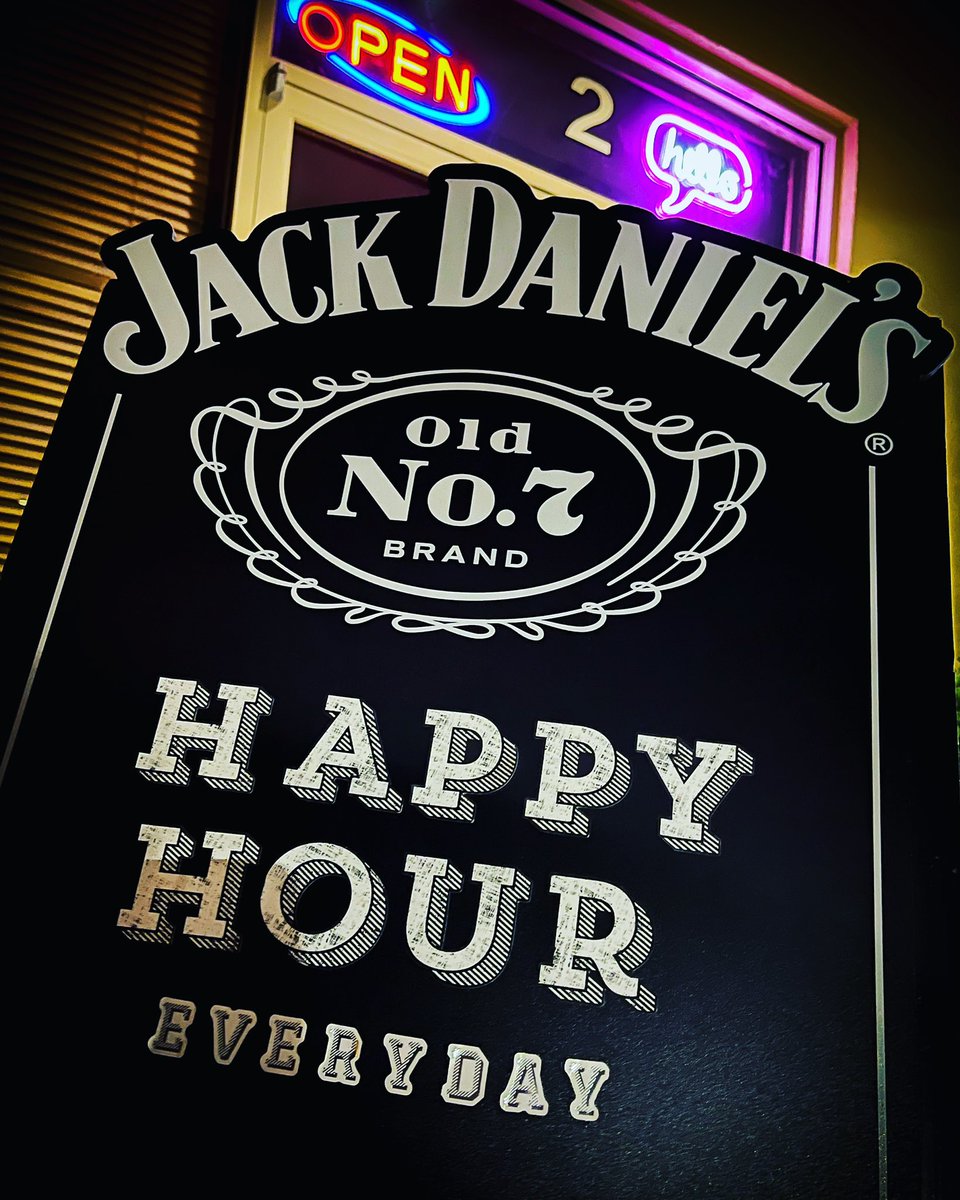 blaugrill's tweet photo. Happy Hour in Blau is always a good
idea.
Dine-in and enjoy our delicious food &amp; drinks
in a relaxing atmosphere.
Happy Hour
EVERYDAY
from 5:00 to 7:00 PM.
#Blau
#BlauGrill
#OrmondBeach
#ormondbythesea #newsmyrnabeach
#DaytonaBeach
#Volusia
#Florida #happyhour
#jackdaniels #bar https://t.co/blPxkJl1bY