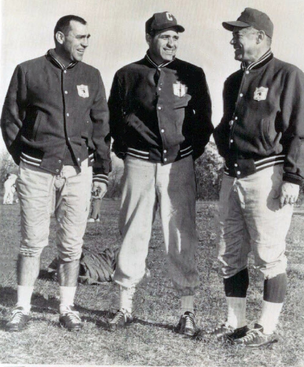 BigRed_STL's tweet photo. Happy 100th birthday to Charley Trippi who is the oldest living #1 draft pick and Hall of Famer. Trippi helped lead the #ChicagoCards to their only undisputed championship in 1947. He also was the offensive backfield coach for the St. Louis Cardinals in the early 1960s. https://t.co/EG1Giq0C0E