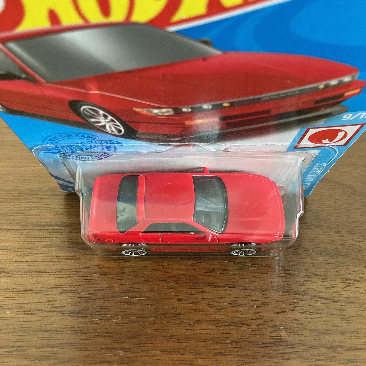 overflag's tweet photo. ホットウィールベーシックカー ニッサンシルビア (S13)は世界的な日本の旧車ブームでアメリカのメーカーが製品化。実車は米国で販売されていないはず
#hotwheels #matel
#ミニカー #ホットウィール #マテル
#ニッサンシルビアS13
#NISSANSILVIAS13
#ニッサン
#シルビア
#S13
#NISSAN
#SILVIA
#JIMPORTS https://t.co/lrTYkCM1rz