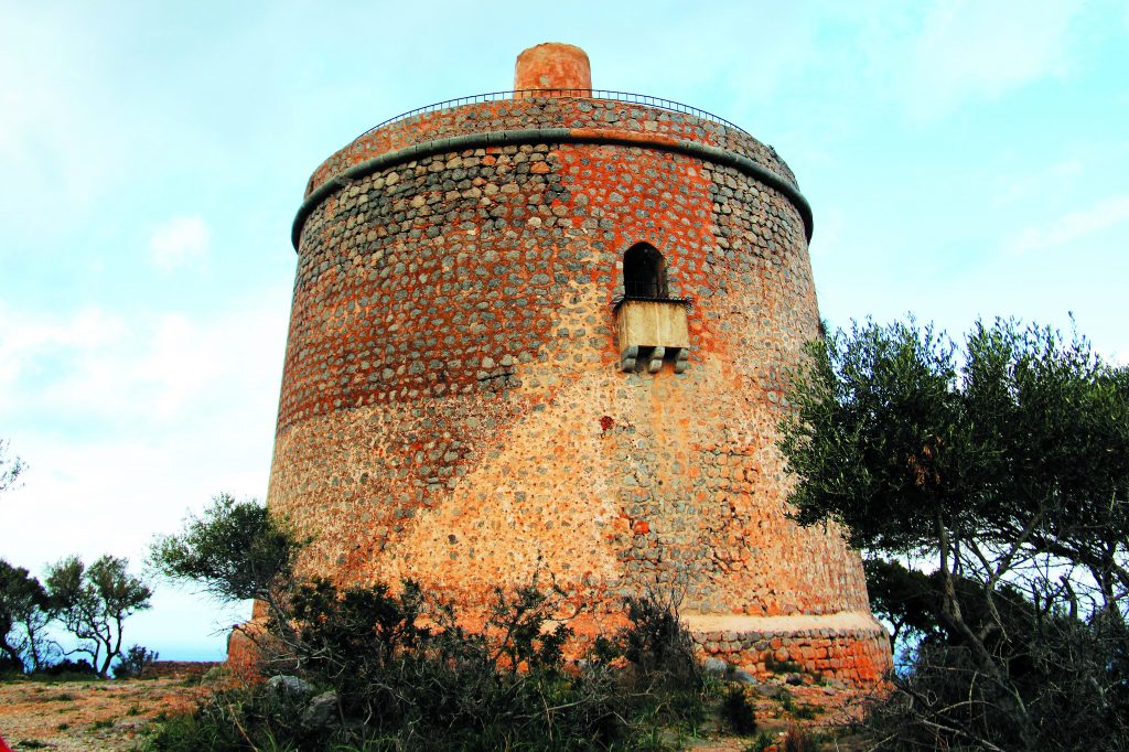Foravila_IB's tweet photo. Sa Torre Picada, una torre privada
https://t.co/zwXPFzt2zl
#Torrepicada #Foravila https://t.co/UL1vs2KYov
