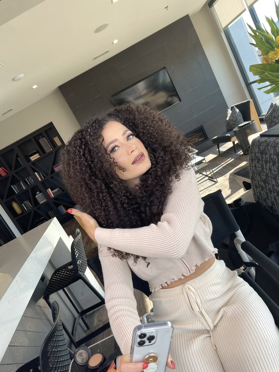 _PrincessCatttt's tweet photo. Soft Glam for My gorgeous client 💕✨
Follow my makeup page on Instagram for more content @ _MakeupByCat
#MakeupByCat #DallasMUA #HoustonMUA https://t.co/z6jhLVj2Jz