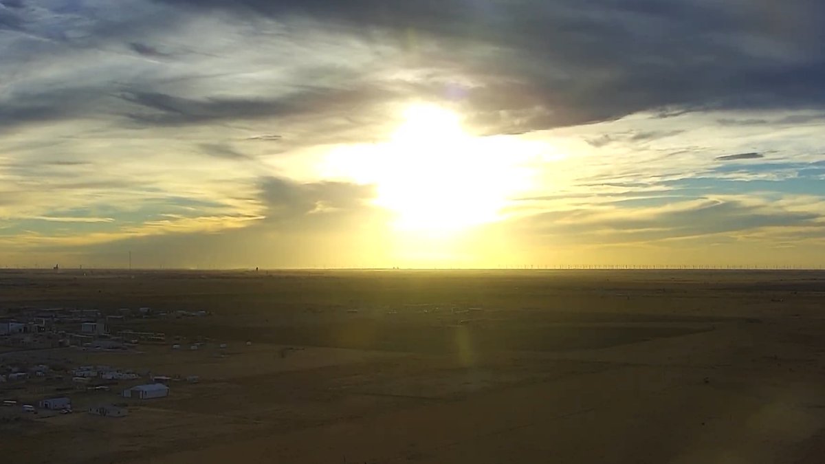 JohnHarrisWx's tweet photo. Pampa, TX Sunset #sunsetphotography #sunset #phwx #txwx #MyPampa https://t.co/9CorLw8JSO