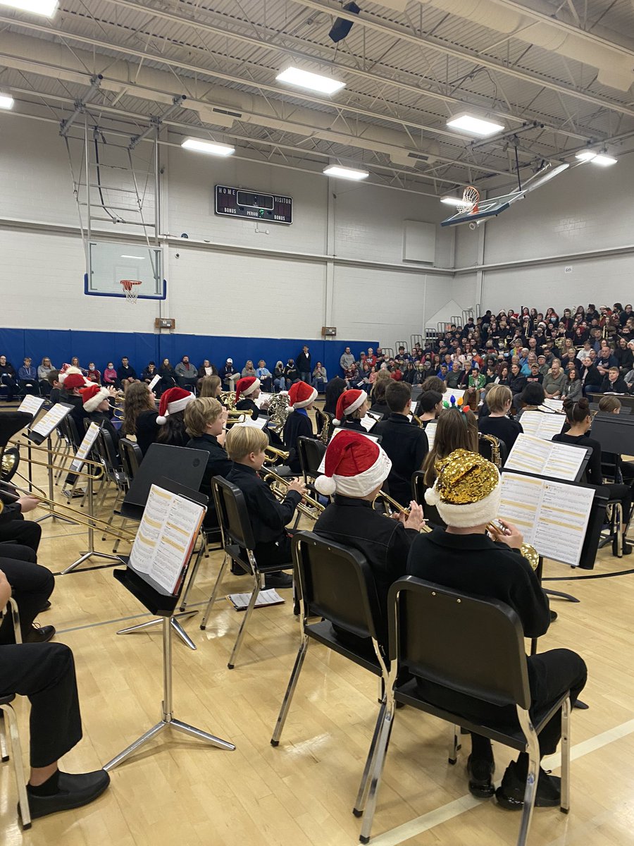 wmswildcat's tweet photo. The 6th Grade Band got the concert off to a great start! It’s amazing how much these musicians have learned in the past 4 months! @TheKCSD #YouBelong #ProudToBeAWildcat https://t.co/NOkZl44Xo4