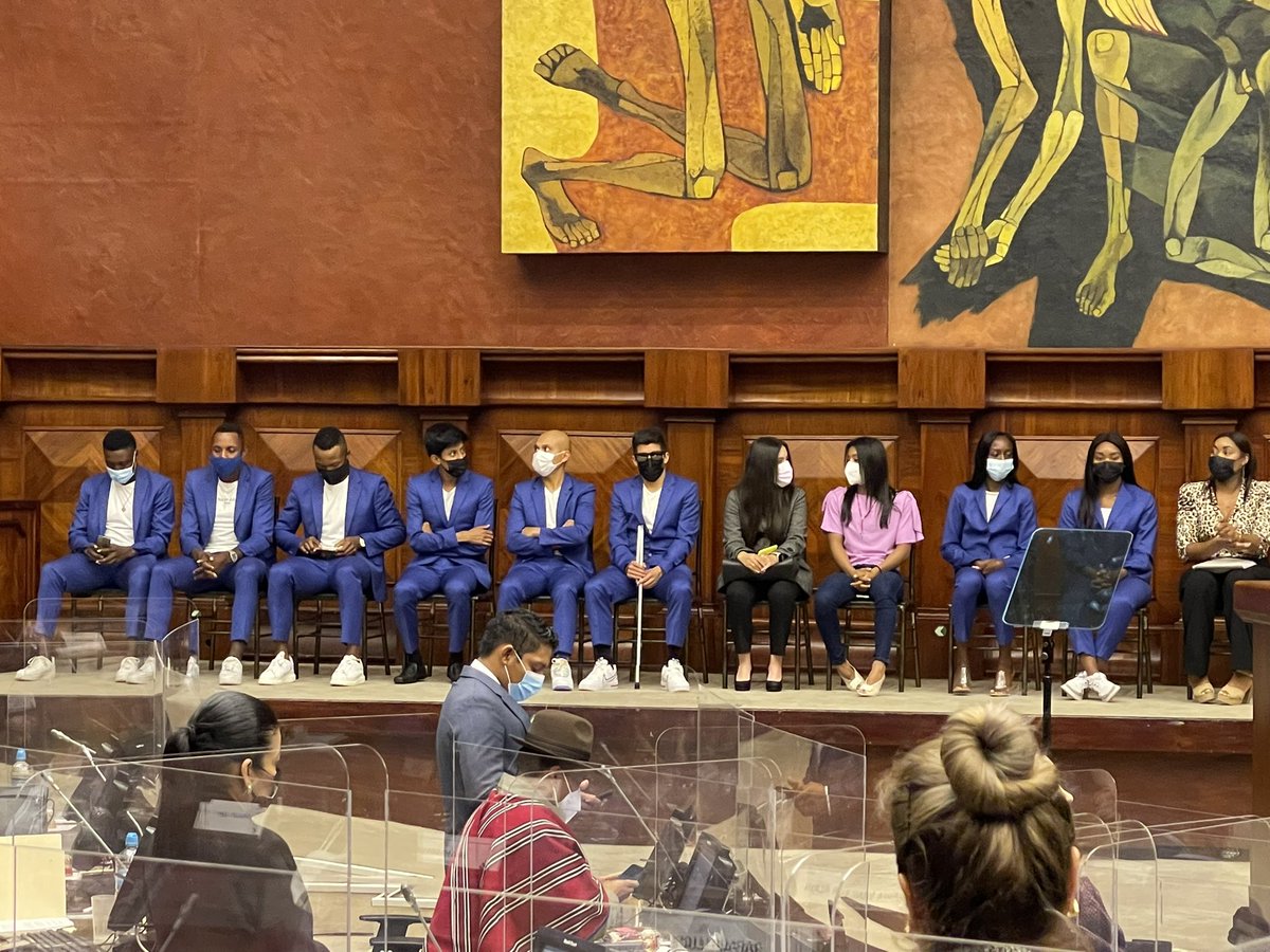 luciaplacencia_'s tweet photo. #Asamblea #Nacional Reconocimiento a los deportistas que participaron en los Juegos Olímpicos y Paralímpicos Tokio 2020, #SonGrandes. Felicitaciones https://t.co/KZtMZGmRHH