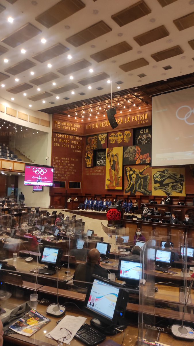 luciaplacencia_'s tweet photo. #Asamblea #Nacional Reconocimiento a los deportistas que participaron en los Juegos Olímpicos y Paralímpicos Tokio 2020, #SonGrandes. Felicitaciones https://t.co/KZtMZGmRHH