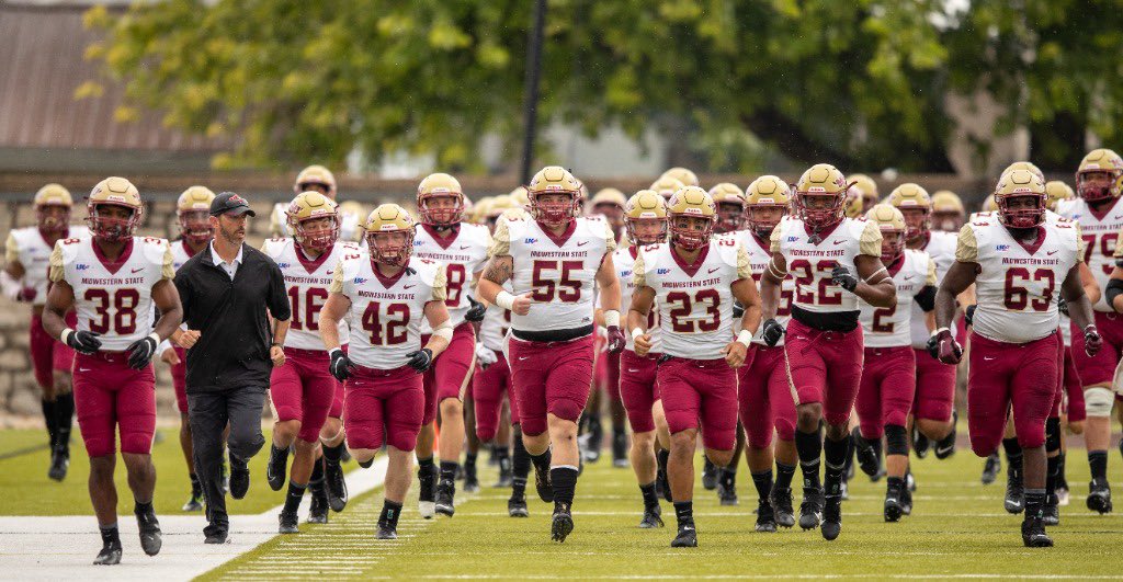 After a great home visit with @aday_mac11 I’m blessed to receive an offer from Midwestern State University ❤️💛 <a href="/TrustMyEyesO/">⭕️FFERTUNITY</a>