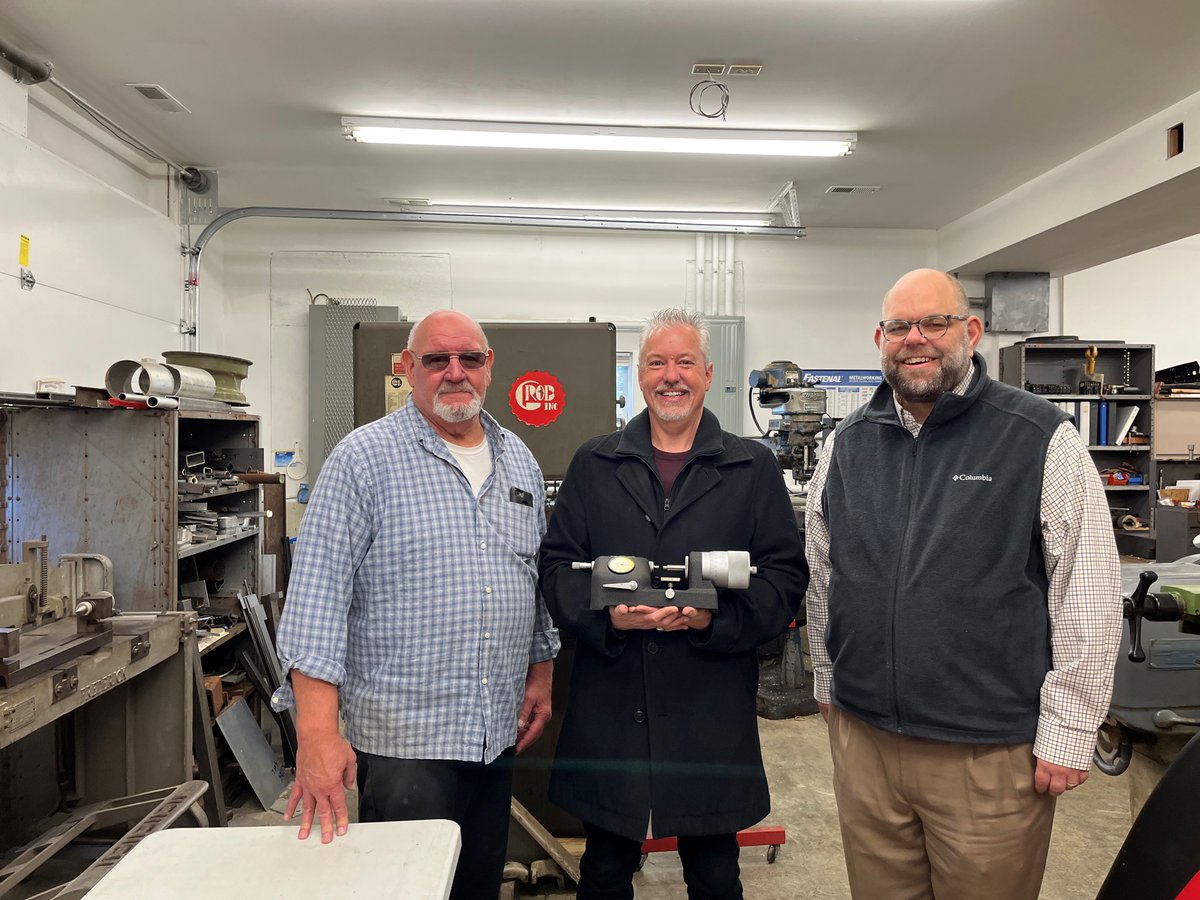 IdeaCoopIndiana's tweet photo. Scott Kleine is donating a plethora of maker space equipment to Purdue Polytechnic Anderson. Pictured are Scott, Jeff Heiking and Corey Sharp of Purdue Polytechnic. Thank you Scott for keeping the 'makers' equipped with awesome tools! #purduepolytechnic https://t.co/nti6mcPLr2