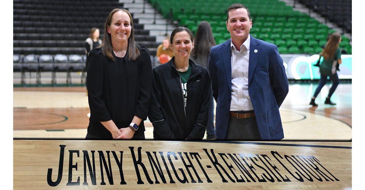 KENOSHAN OF THE WEEK: Jenny Knight-Kenesie received a surprise during a recent ceremony when @RangerAthletics honored the former @RangersWBB coach with the unveiling of Jenny Knight-Kenesie Court in DeSimone Gymnasium. 

To read more click --> https://t.co/sPMD3QEMy0 https://t.co/SV2nIJKpi1