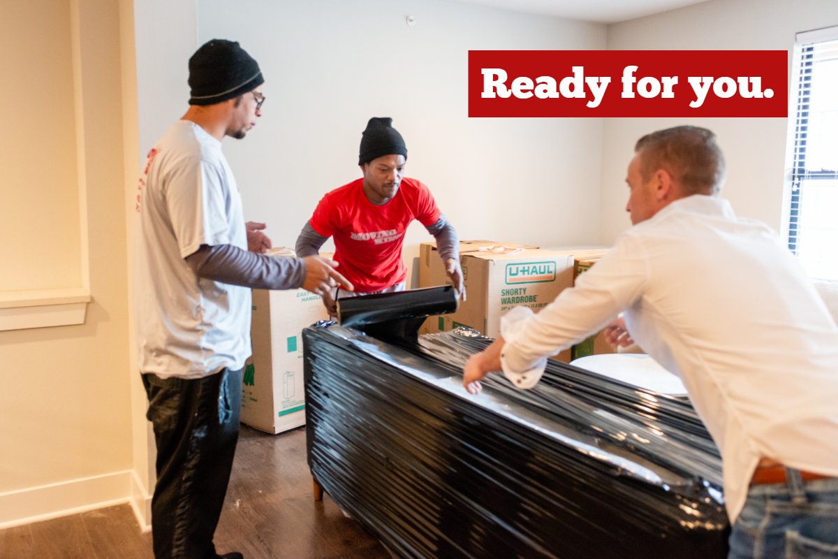 movingkingskc's tweet photo. There's no job too big for our team, Kansas! When you need a crew that can carry it all, pick up the phone and give us a call: (913) 882-2121. #MovingKings #Moving #Mover #Movers https://t.co/VLtb1jQ5jn