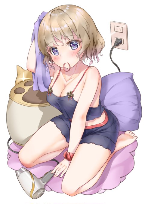 #アズールレーン 
ニーミちゃん進水日おめでとう!
そろそろ描かないと! 